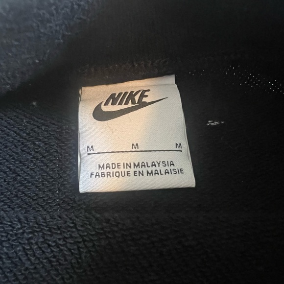 Nike Black Sweatshirt with side Button Details - Picture 6 of 8